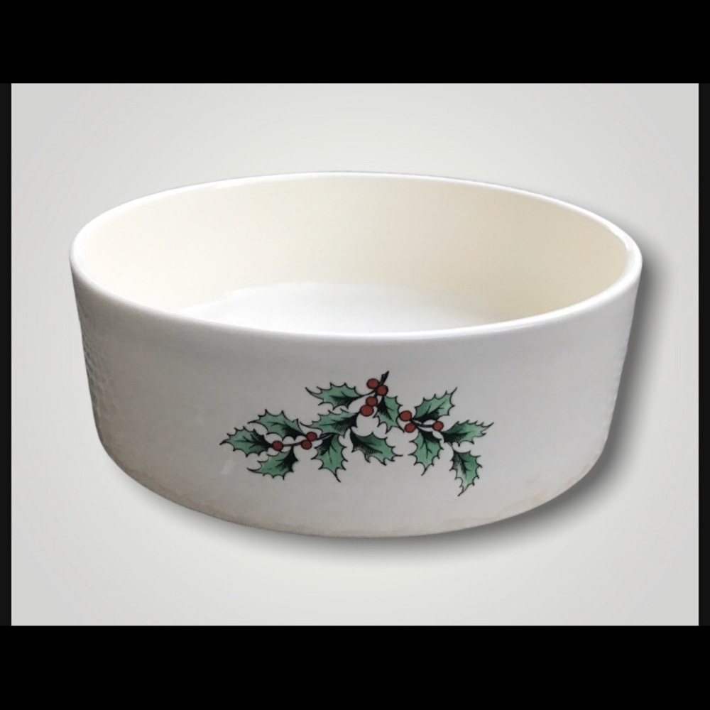 Vintage Spode Christmas Tree Round Candy Dish / 5" wide / No Lid / Free Shipping
